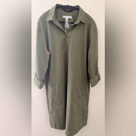 Southern Tide Olive Roll-Tab Shirt Coverup - Picture 2 of 8